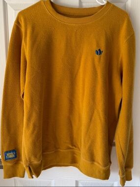 Dutch Bros Yellow Crew